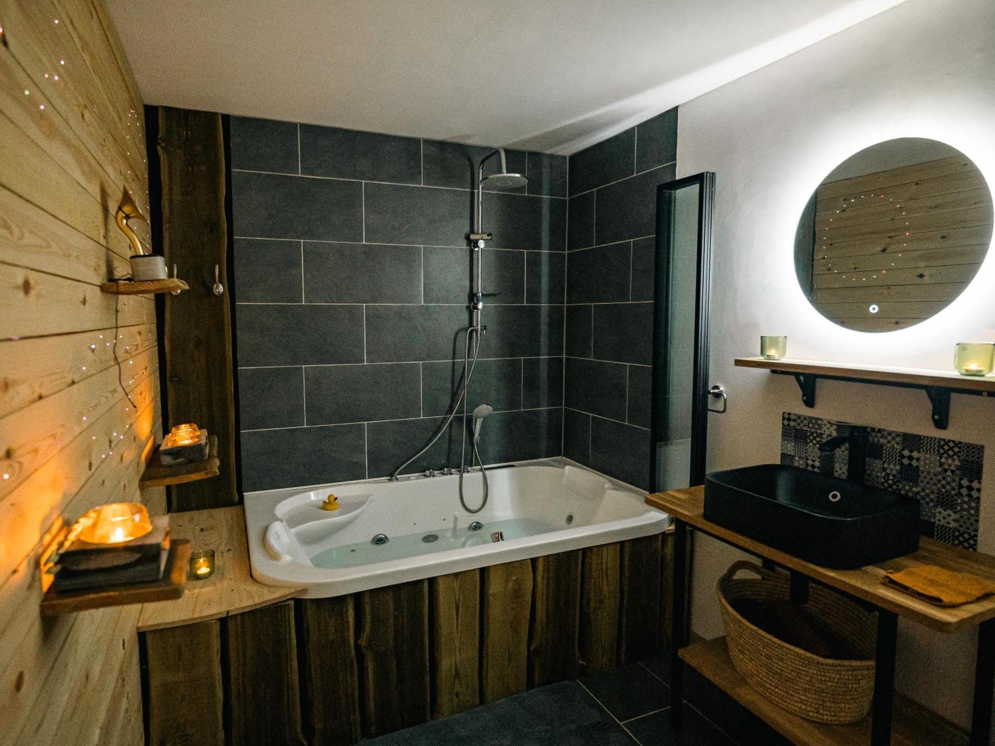 Appartement Spa Vip Pont Alsort Froidchapelle Luaran gambar
